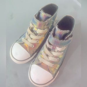 Kids converse Iridescent sneakers so 9